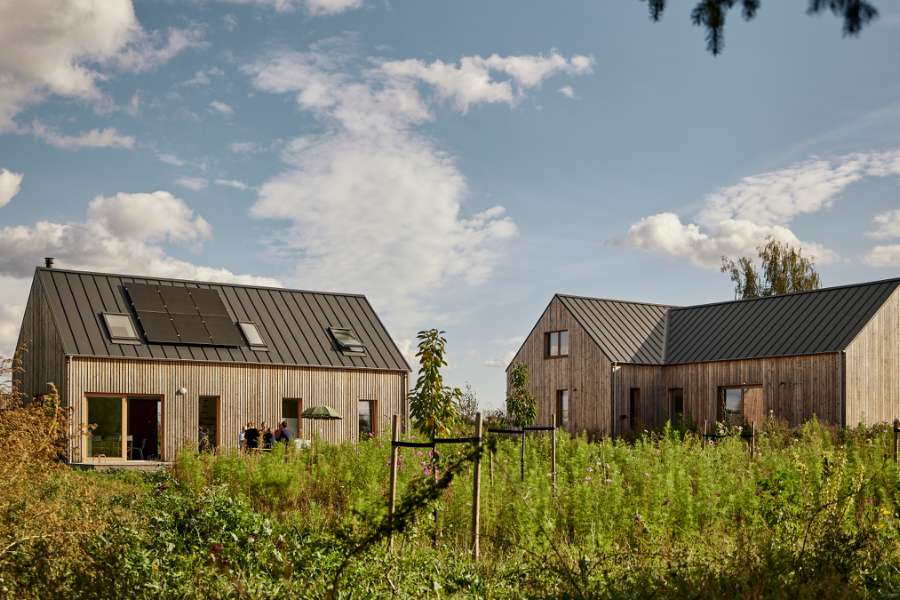 Die Ruhe kehrt ein unter einem Stahldach auf einem idyllischen Naturgrundstück, Fischerstraße 11d, 14778 Päwesin